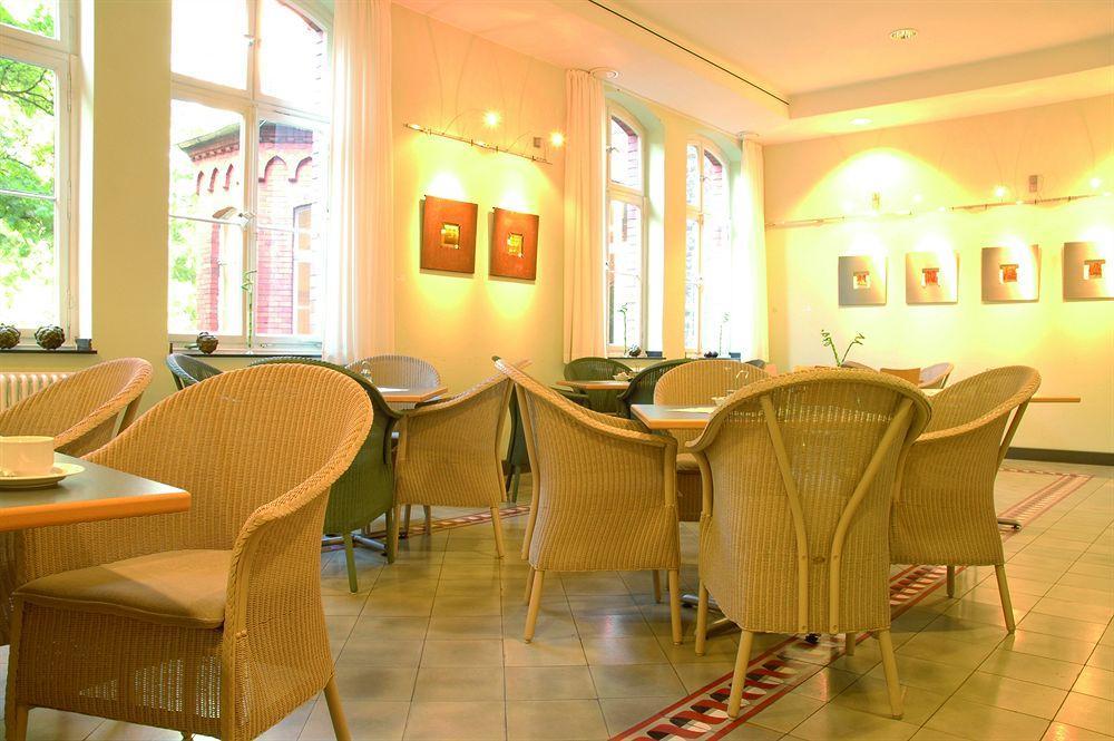Hotel Mutterhaus Duesseldorf Dış mekan fotoğraf