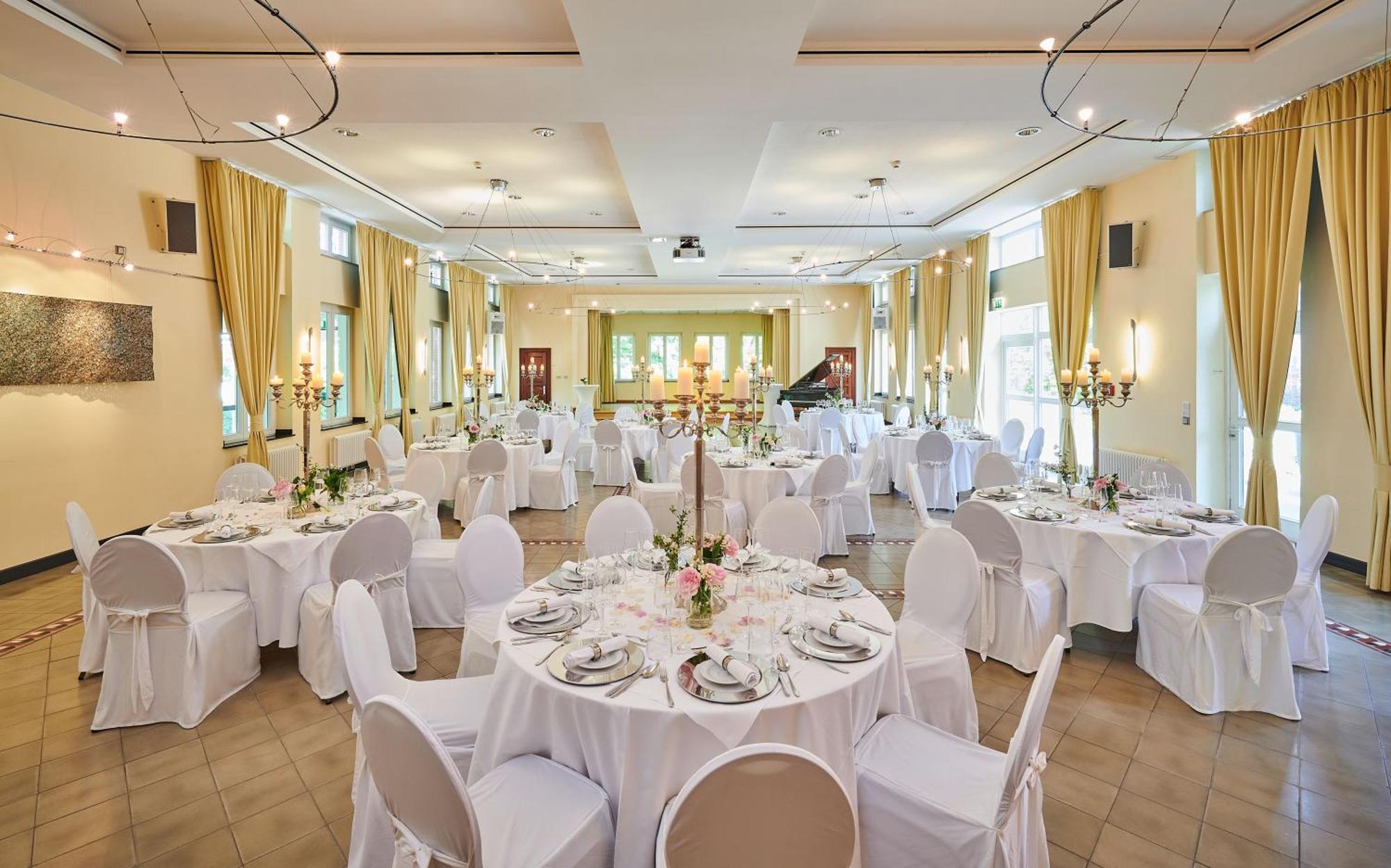 Hotel Mutterhaus Duesseldorf Dış mekan fotoğraf