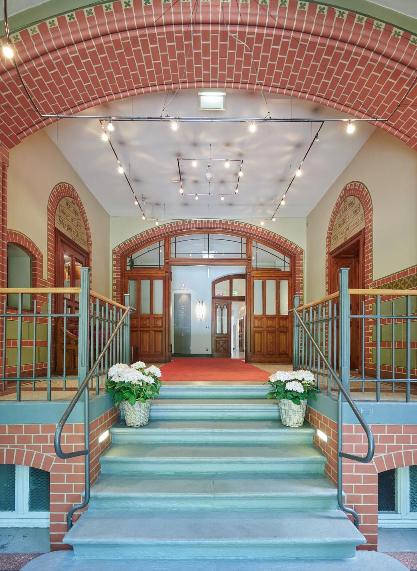 Hotel Mutterhaus Duesseldorf Dış mekan fotoğraf