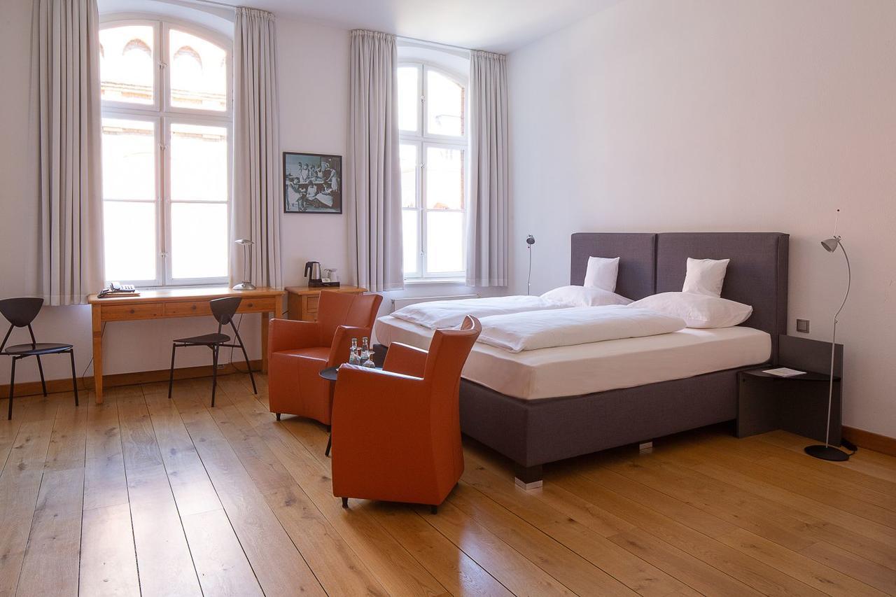 Hotel Mutterhaus Duesseldorf Dış mekan fotoğraf